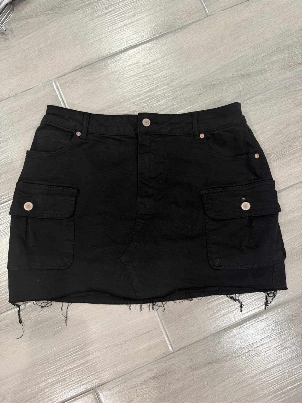 Black Cargo Mini Skirt - Women's Casual Utility Style